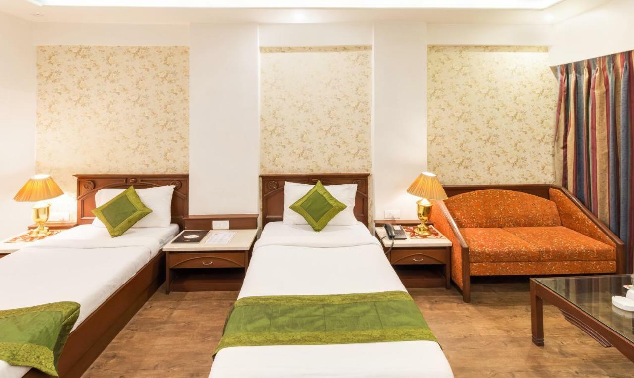 Hotel Crown Palace Indore Exterior foto